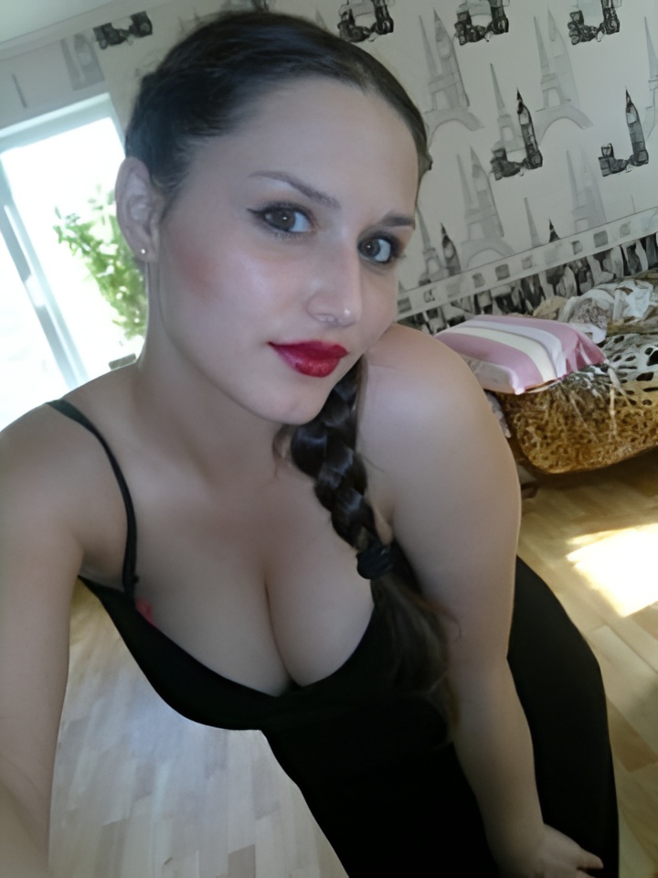 Стелла привлекальеная девушка из Ачит цена от 3000 руб