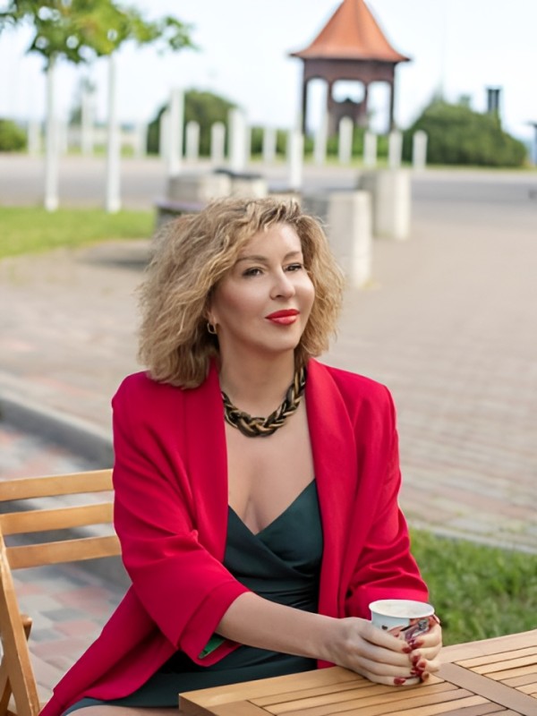 Олеся привлекательная девушка из Ачит цена от 10000 руб