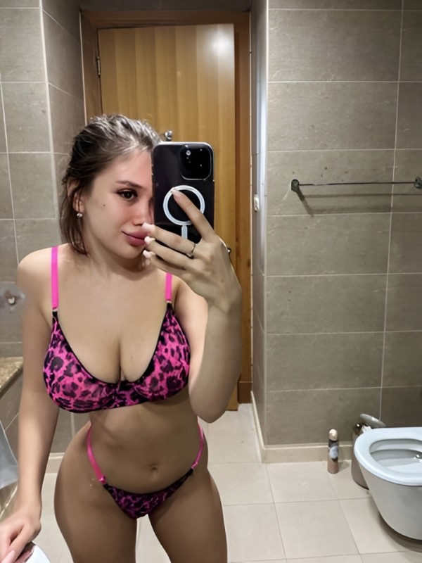 Ярославна привлекательная девушка из Ачит цена от 2000 руб