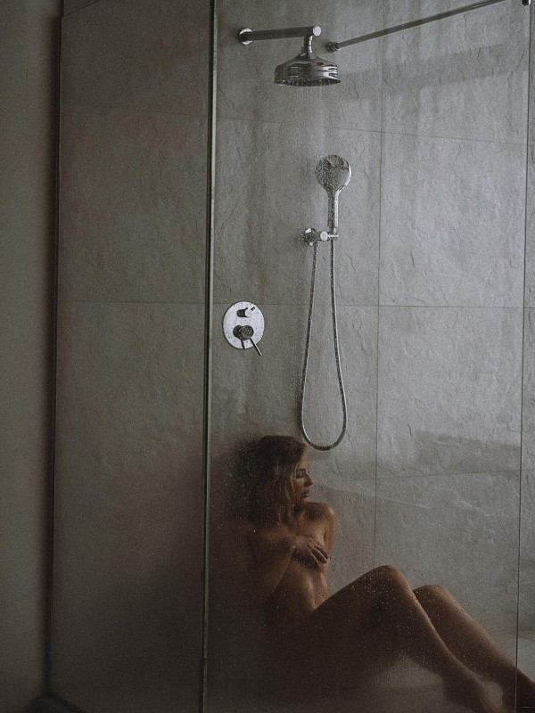 Джулиана привлекательная девушка из Ачит цена от 4000 руб